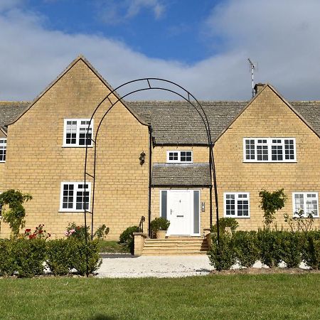 Appartamento Staddlestones Broadway Broadway  Esterno foto