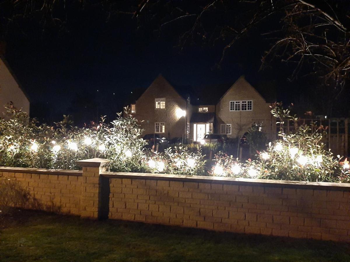 Appartamento Staddlestones Broadway Broadway  Esterno foto